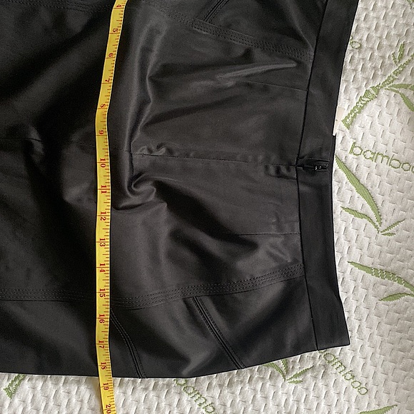 ๐HP๐ EUC Marciano skirt - Picture 6 of 6